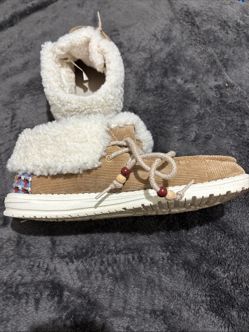 Hey Dude Tan Corduroy Slip-On Shoes with Sherpa Lining - Picture 6 of 9